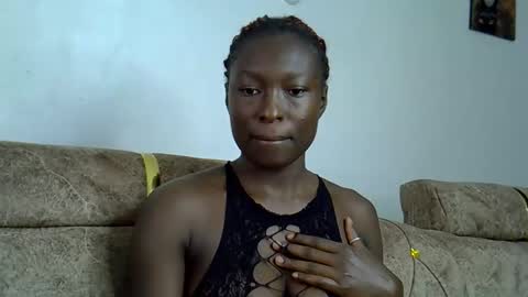 Im Zola online show from 04-25-26, 09:45