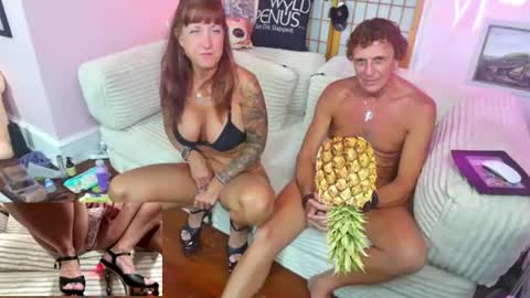 Snapshot of sexyandjagundo chatting on 06-12-26, 01:26 Sexy Jagundo online show from 06-12-26, 01:26