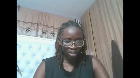 Snapshot of sexyary chatting on 05-16-26, 04:06 sexyary online show from 05-16-26, 04:06
