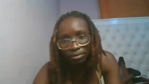Snapshot of sexyary chatting on 05-25-26, 03:40 sexyary online show from 05-25-26, 03:40