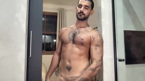 Snapshot of sexyasaf1018 chatting on 06-03-26, 11:21 Asaf online show from 06-03-26, 11:21