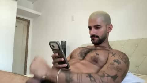 Snapshot of sexyasaf1018 chatting on 06-11-26, 07:01 Asaf online show from 06-11-26, 07:01