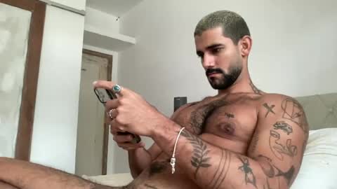 Snapshot of sexyasaf1018 chatting on 06-26-26, 01:04 Asaf online show from 06-26-26, 01:04