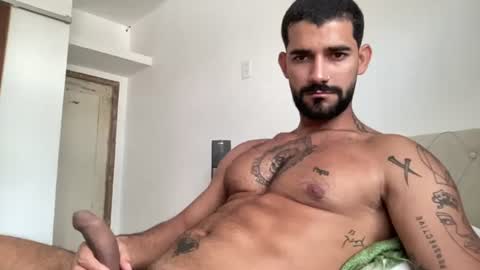 Snapshot of sexyasaf1018 chatting on 07-22-26, 02:42 Asaf online show from 07-22-26, 02:42