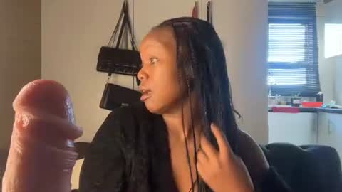 sexyasszeeee online show from 05-10-26, 05:45
