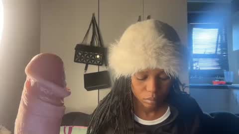 sexyasszeeee online show from 05-15-26, 11:06