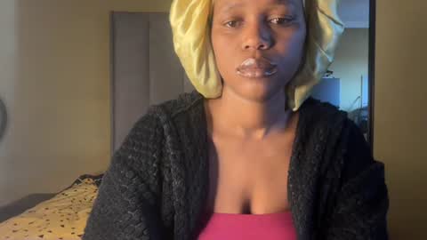 sexyasszeeee online show from 06-15-26, 11:12
