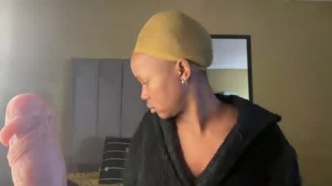 sexyasszeeee online show from 06-24-26, 08:46