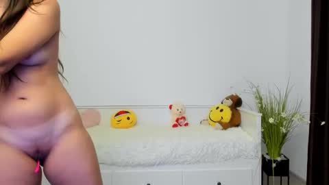 Snapshot of sexybadgirll chatting on 10-21-25, 07:25 sexybadgirll online show from 10-21-25, 07:25