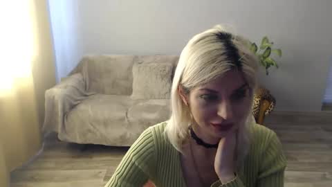 sexybeatriice online show from 03-10-26, 07:35