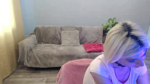 sexybeatriice online show from 07-10-26, 06:28