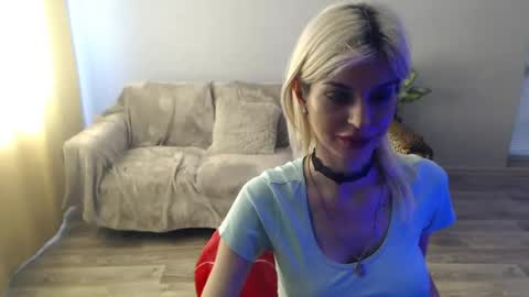 sexybeatriice online show from 07-17-26, 06:42