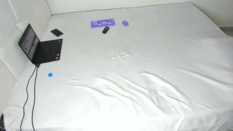 sexybootydoll online show from 06-10-26, 12:37