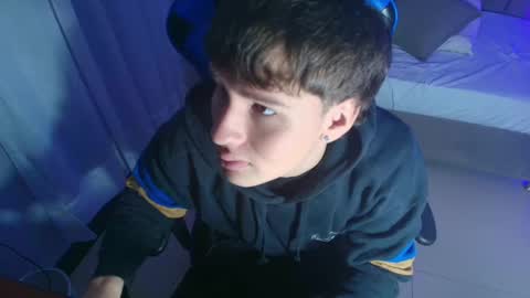 owen sky online show from 10-07-25, 01:30