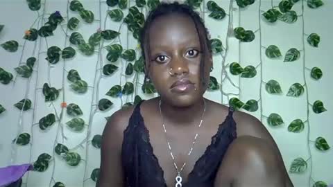 sexybree_love online show from 12-23-24, 10:23