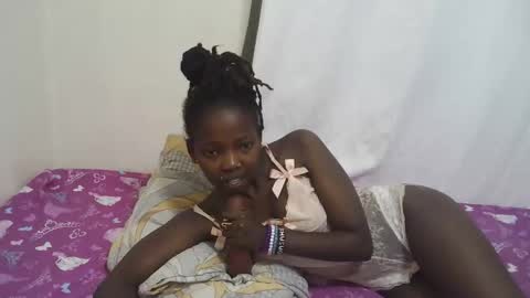 Snapshot of sexycandy2389 chatting on 03-30-26, 10:49 Candy online show from 03-30-26, 10:49