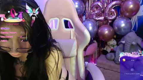 Snapshot of sexycarriie chatting on 05-10-26, 12:38 Carrie online show from 05-10-26, 12:38