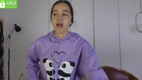 chanell and yina online show from 03-28-26, 01:22