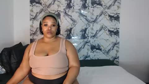 Snapshot of sexychill2000 chatting on 06-15-26, 09:39 SEXYCHILL online show from 06-15-26, 09:39