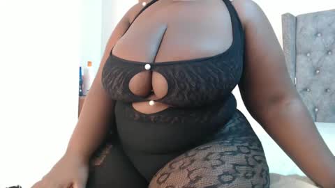 Snapshot of sexychocco_ chatting on 02-08-25, 10:08 sexychocco online show from 02-08-25, 10:08