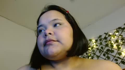 Snapshot of sexychubbyy chatting on 02-24-25, 03:33 Eva online show from 02-24-25, 03:33