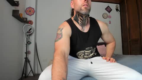 Antonioylola online show from 12-25-24, 08:28