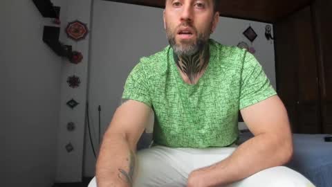 Antonioylola online show from 01-04-25, 06:19