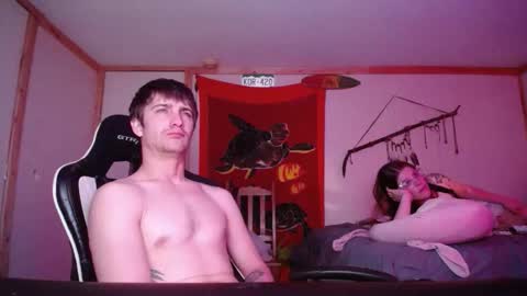 Snapshot of sexycoloradolovers chatting on 02-17-26, 05:15 Austin and Megan online show from 02-17-26, 05:15