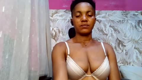 sexydoll32 online show from 06-12-26, 10:30