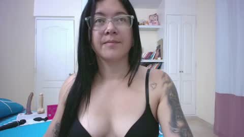 Eva online show from 07-04-26, 05:24