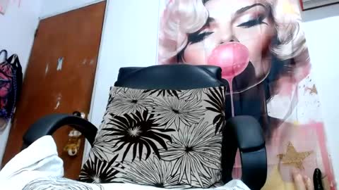 Mary online show from 07-06-26, 07:16