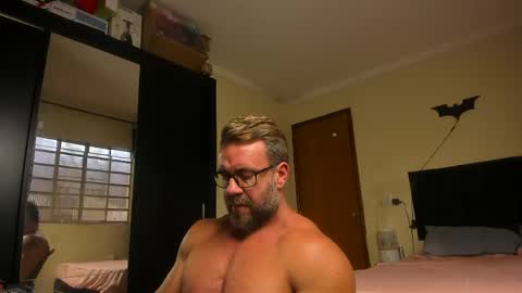 chris online show from 04-01-26, 04:37