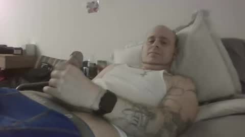 Snapshot of sexyfredy7722 chatting on 01-19-26, 03:43 sexyfredy7722 online show from 01-19-26, 03:43