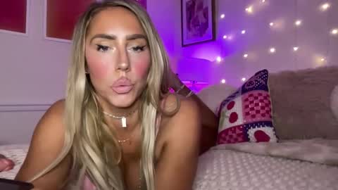 Ashley Love online show from 04-21-26, 08:20