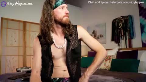 Snapshot of sexyhippies chatting on 07-27-26, 03:30 Melissa Jason online show from 07-27-26, 03:30