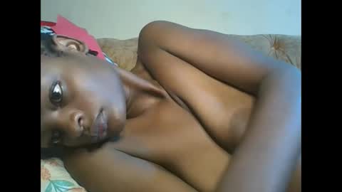 Snapshot of sexyhotgal23 chatting on 12-18-24, 10:19 REBECCAH online show from 12-18-24, 10:19