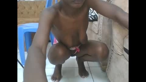 Snapshot of sexyhotgal23 chatting on 01-01-25, 05:44 REBECCAH online show from 01-01-25, 05:44