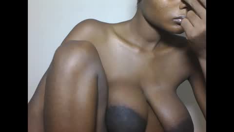 Snapshot of sexyhotgal23 chatting on 12-15-25, 08:46 REBECCAH online show from 12-15-25, 08:46