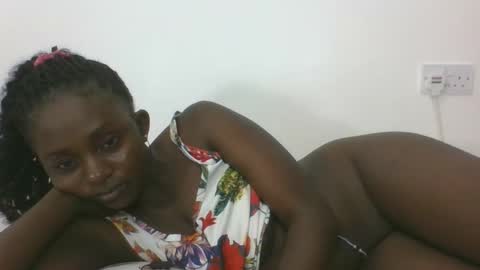 Snapshot of sexyjoane chatting on 03-05-25, 03:29 JOAN online show from 03-05-25, 03:29