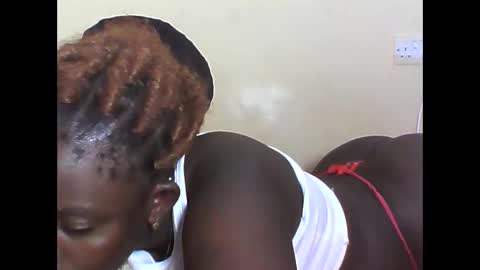 Snapshot of sexyjoane chatting on 09-12-25, 04:34 JOAN online show from 09-12-25, 04:34