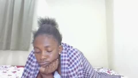 Snapshot of sexyjoane chatting on 10-11-25, 07:56 JOAN online show from 10-11-25, 07:56