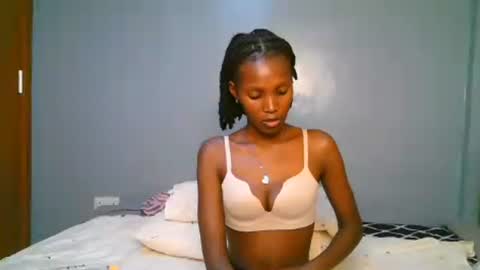 Snapshot of sexyjulie340 chatting on 07-20-26, 07:33 sexyjulie online show from 07-20-26, 07:33