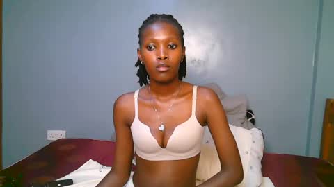 Snapshot of sexyjulie340 chatting on 07-26-26, 12:30 sexyjulie online show from 07-26-26, 12:30