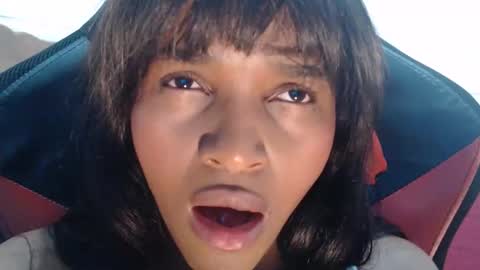 Snapshot of sexyjustin202 chatting on 01-09-26, 12:02 sexyjustin202 online show from 01-09-26, 12:02