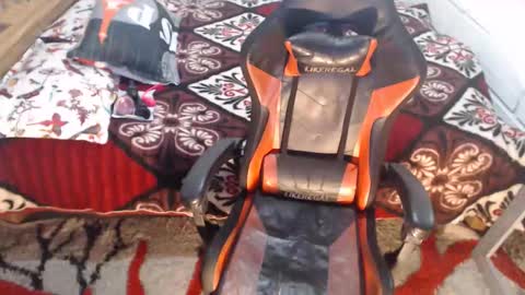 Snapshot of sexyjustin202 chatting on 02-08-26, 01:31 sexyjustin202 online show from 02-08-26, 01:31