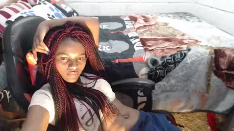 sexyjustin202 online show from 05-18-26, 04:07