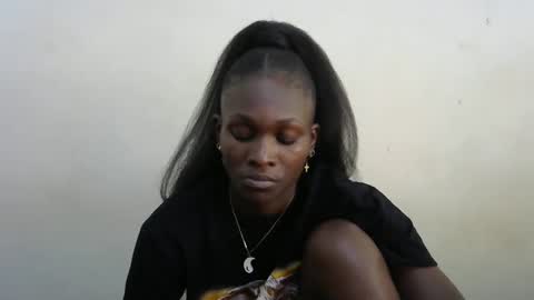 Snapshot of sexykiteey chatting on 02-18-25, 01:44 sexykiteey online show from 02-18-25, 01:44