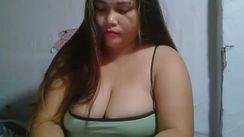 Snapshot of sexykittymom chatting on 03-02-25, 05:47 sexykittymom online show from 03-02-25, 05:47