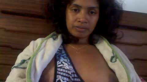 Snapshot of sexylarra12 chatting on 07-04-26, 08:09 sexylarra12 online show from 07-04-26, 08:09