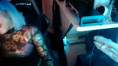 Snapshot of sexylatincouple chatting on 01-26-25, 07:21 SEXYLATINCOUPLE online show from 01-26-25, 07:21